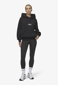 Pegador BELLY OVERSIZED HOODIE - Felpa - washed black