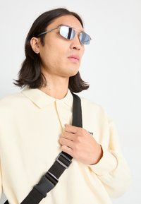 Obey Clothing LOWERCASE - Hosszú ujjú felső - unbleached