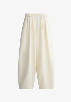OYSHO, Pantalon classique - ecru