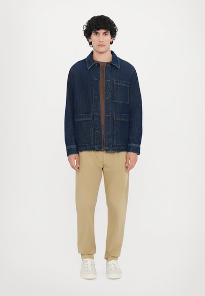 CLOSED ATELIER JACKET - Denim jacket - mid blue