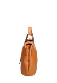 Borsa a tracolla in pelle marrone con forma arrotondata, manico corto e chiusura a zip. Presenta una superficie testurizzata e dettagli metallici.