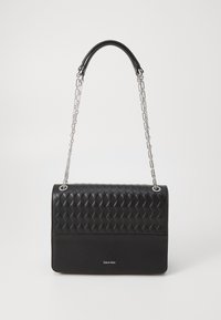 MINI QUILT CONVERTIBLE CHAIN BAG - Borsa a mano - black