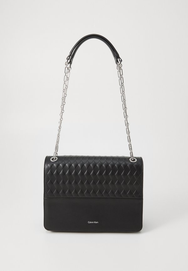 MINI QUILT CONVERTIBLE CHAIN BAG - Handbag