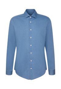 Camicia di jeans azzurro chiaro con maniche lunghe, chiusura a bottoni e colletto classico, esposta su uno sfondo bianco.