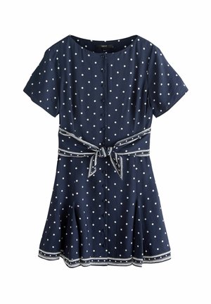 Tumesinist pükstööpildiga kleit lühikeste varrukatega, kroogitud vöökohaga ja kinnitatud lipsuvööga. Omab ees nööbitavat osa ja kontrastset valget äärist.