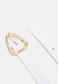 Even&Odd Belt - white