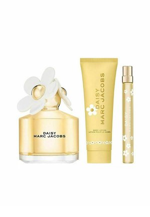GIFTSET MARC JACOBS DAISY EDT 100ML + BODY LOTION 75ML + EDT 10ML - Fragrance Set - yellow