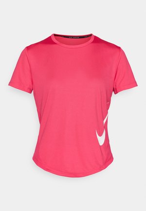 Rozā īsām piedurknēm Nike T-krekls no gludas auduma, ar baltu Nike logotipu kreisajā pusē un apaļu kakla izgriezumu.
