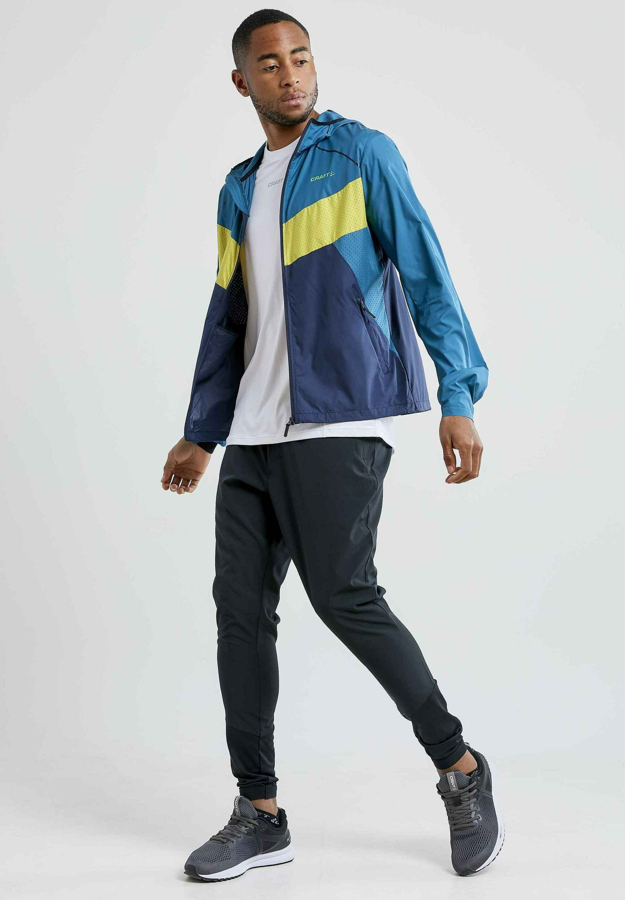 ADV 