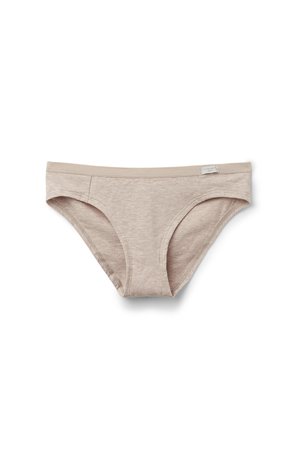 Culotte bikini beige pour femme en coton, avec ceinture élastique et petite étiquette de marque sur le côté droit.