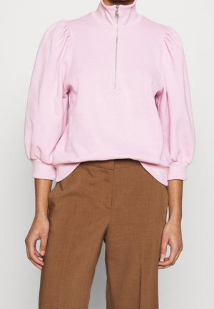 Sweater - purple