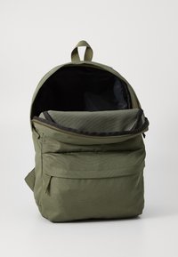 Converse LARGE LOGO BACKPACK UNISEX - Zaino - converse utility