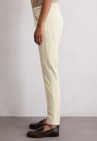 Marc O'Polo Jeans Tapered Fit - natural stone