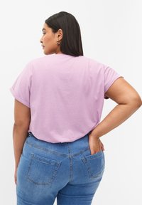 Zizzi SHORT SLEEVED BLEND - T-shirt - bas - lavender mist