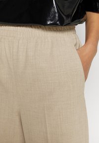 By Malene Birger Broek - beige