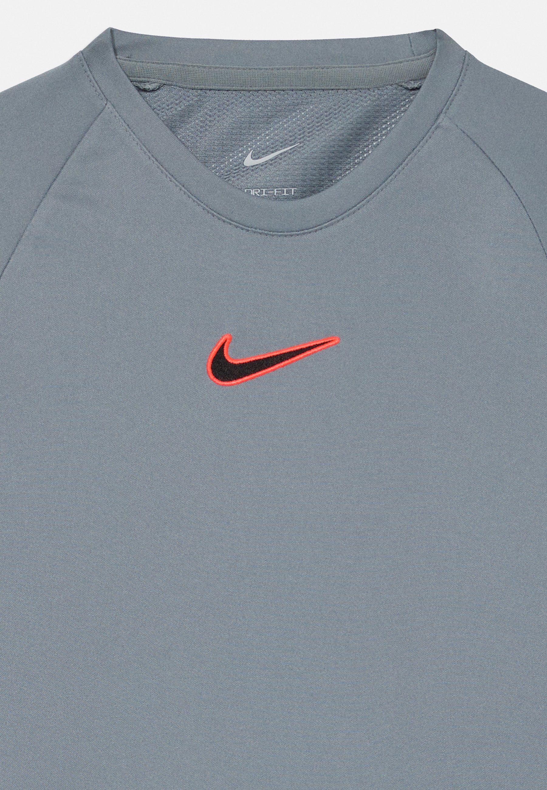 cool grey nike shirt