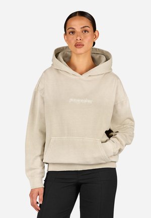 GELA - Pusa - sprayed cozy beige