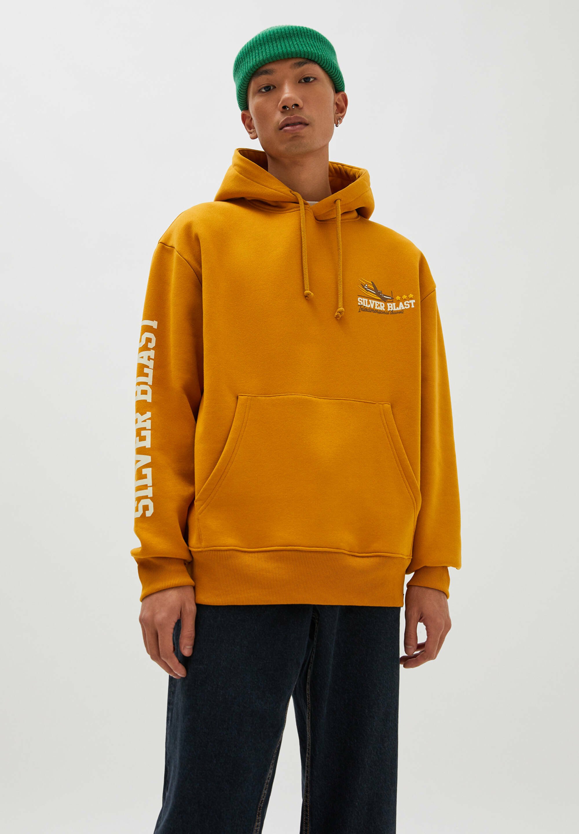 pullover yellow