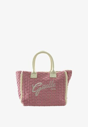 Borsa tote rosa intrecciata con manici e bordi crema, con "Gaelle Paris" ricamato sulla parte anteriore.