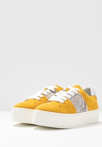 Marco Tozzi Trainers - saffron