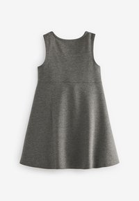 Ärmelloses graues Kleid aus weichem Stoff, mit schwingender Silhouette, glatter Textur und einem schlichten, runden Ausschnitt. Keine sichtbaren Muster oder Akzente.