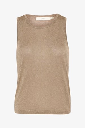 Ujjatlan bézs kötött felső kerek nyakkivágással, testhez simuló szabással és finom csillogással, InWear márkájú, kicsi méretű címkével.