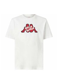 T-shirt bianco in cotone con una grande grafica rossa che recita "MEGLIO INSIEME" con due sagome che formano le lettere A.