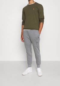 Polo Ralph Lauren Långärmad tröja - olive