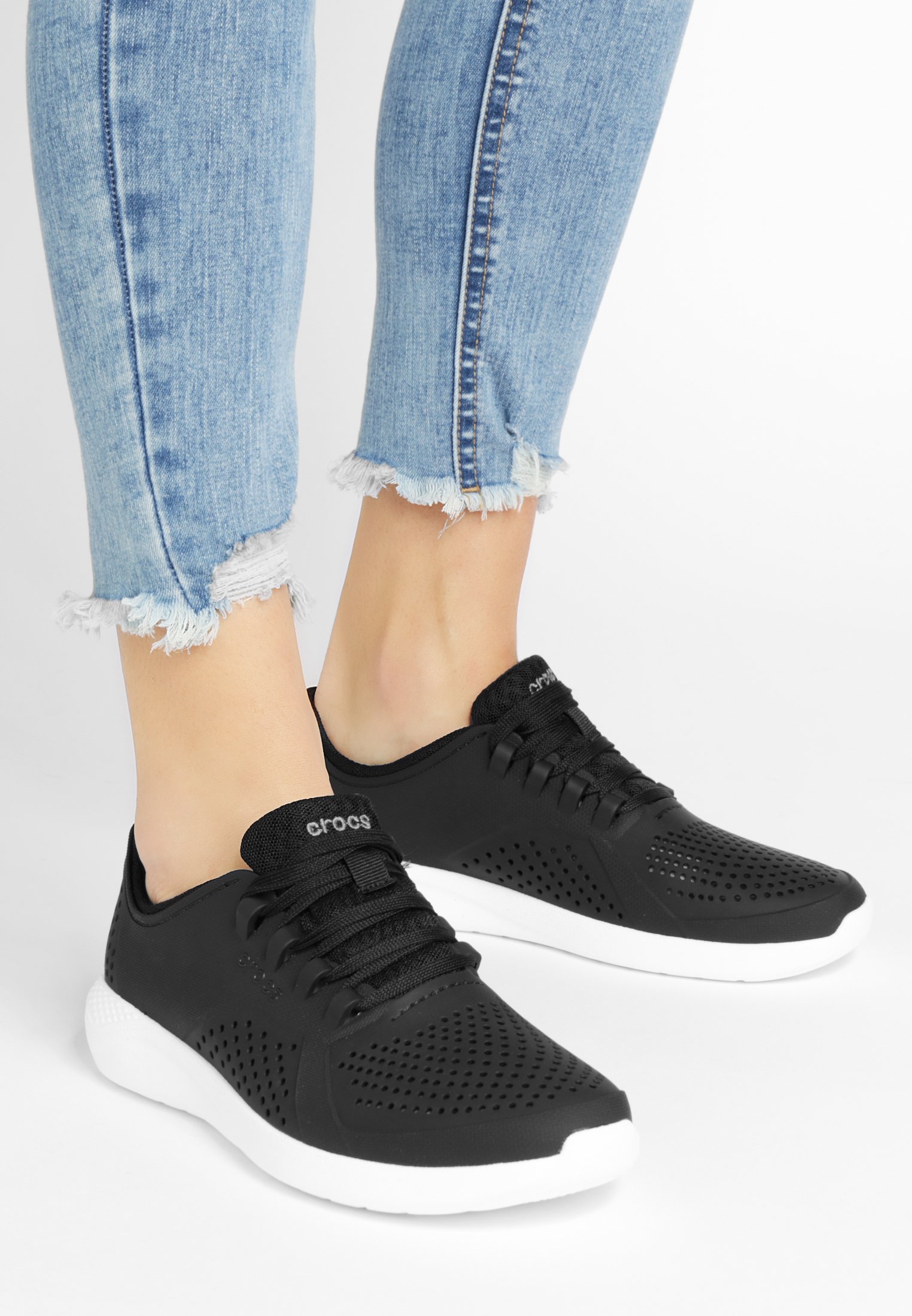 Crocs Sneakers laag - black/gemêleerd zwart - Zalando.nl