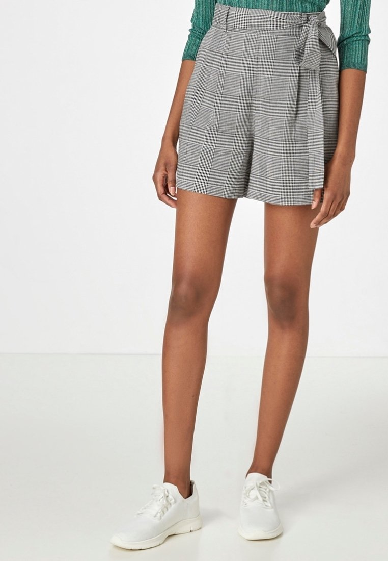 HALLHUBER Short - grey