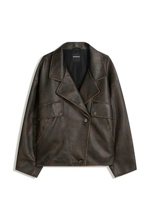 EFFECT WITH LAPEL COLLAR - Keinonahkatakki - dark brown
