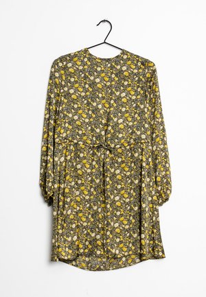 photo Banana Republic Yellow Floral Dress