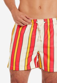 Gassa d’Amante Shorts da mare - rosso, arancione, bianco e nero