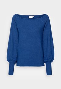 Pull tricot bleu avec encolure large, manches bouffantes et poignets côtelés. Texture douce, coupe décontractée et marquage minimal au niveau du col.