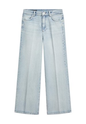 Lichtblauwe jeans met wijde pijpen, voorzakken, riemlussen, knoopsluiting en ritssluiting.