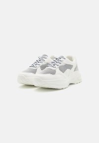 Even&Odd Trainers - white