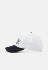 LOW LIGHTS STUDIOS® MOTORS FOAM UNISEX - Cap - ecru