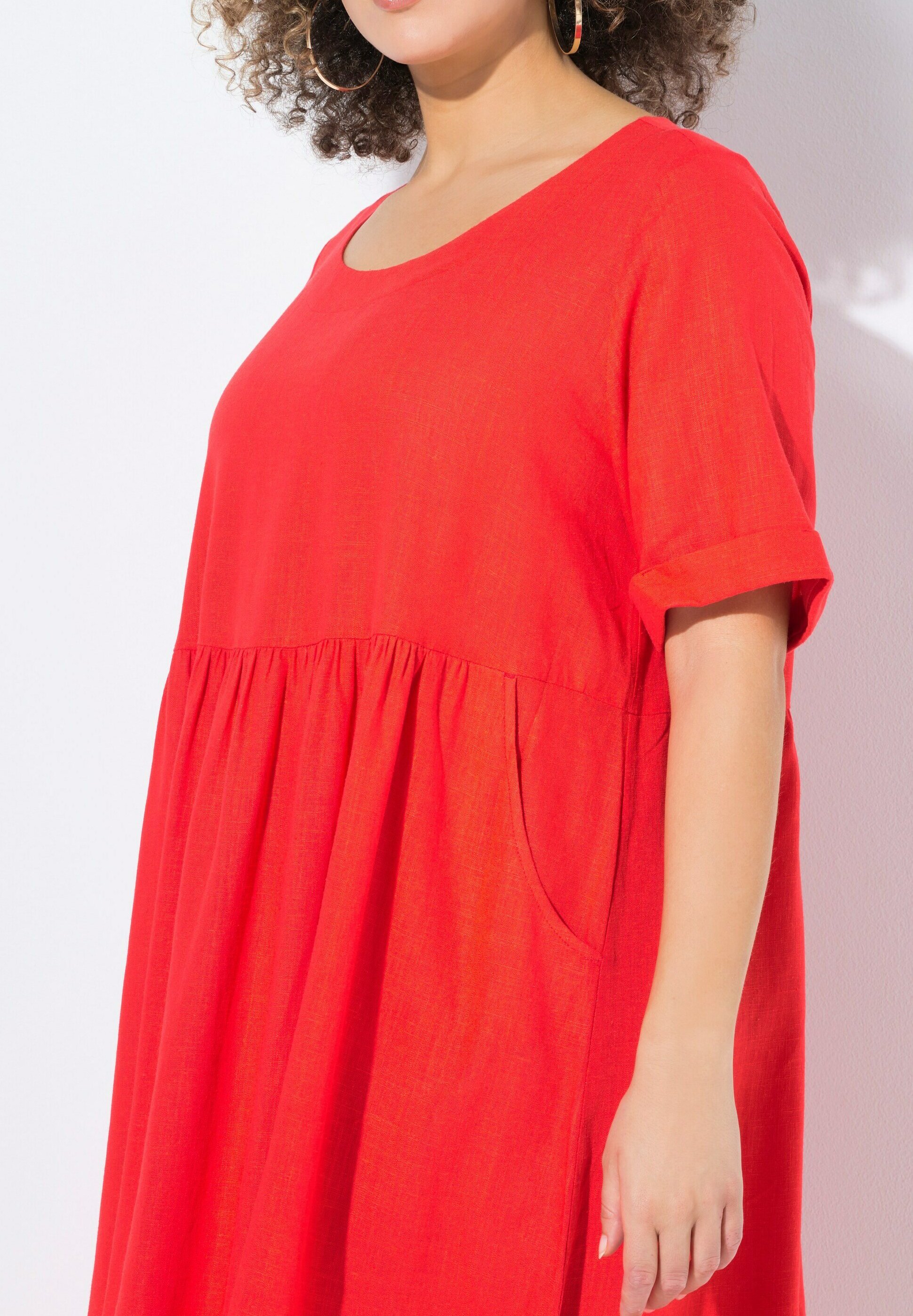 Robe Longue Sans Manches Pour Femme - Col Rond Et Fente Latérale - Coupe Fluide Avec Deux Poches - Teinte Pastel