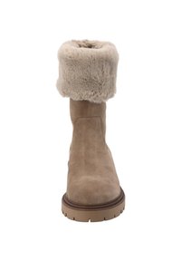 Beige mocka vinterstövel med tjock gummisula och vikbar övre del som är fodrad med ljusbeige konstfår.