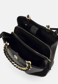 Tommy Hilfiger SATCHEL - Handtasche - black
