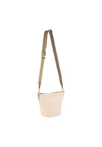 Borsa a secchiello di colore crema con texture morbida, esterno in tessuto soffice, tracolla beige regolabile e dettagli in metallo dorato sul davanti.