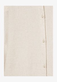 Selected, beige