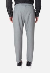 Ciabalù Pantaloni - grigio