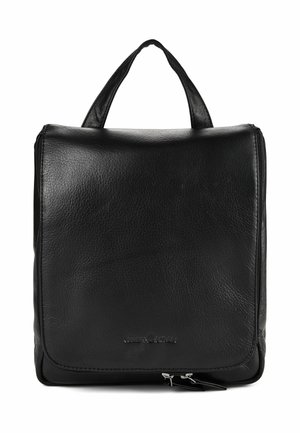 Trousse de toilette carrée en cuir noir avec poignée sur le dessus et poche extérieure zippée à l'avant.