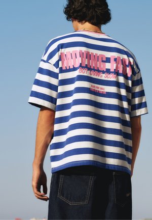 PULL&BEAR, STWD STRIPED - T-SHIRT - T-shirts print - dark blue