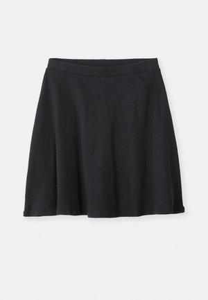 Jupe noire midi en forme A avec une taille ajustée, fabriquée en tissu côtelé, présentée sur un fond blanc uni.