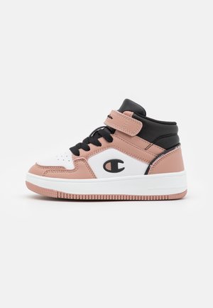 MID CUT SHOE REBOUND 2.0 MID UNISEX - Obuwie do koszykówki - pink/white/black