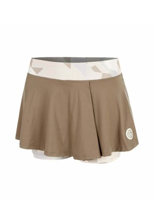 Bruine sportieve rok met eraan vastgemaakte camouflageprint shorts eronder en een brede camouflage tailleband, met een klein logo op de zoom.