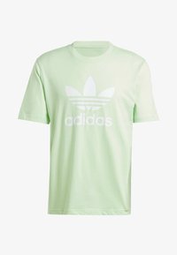 Unselected, semi green spark