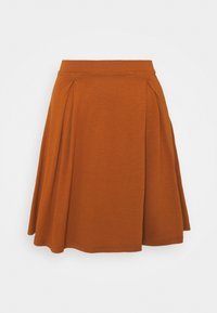 Jupe couleur rouille avec un design évasé, comprenant un tissu doux et des détails plissés. L'ourlet est légèrement arrondi, ajoutant de la fluidité à la silhouette.